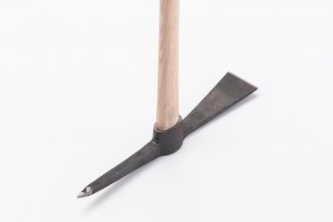 Steinkrampen "SPITZHACKE", Spezialstahl, Schlank geschmiedet, Eschenstiel, 1750g